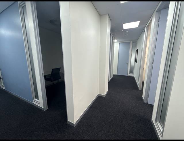 20M² OFFICE TO LET IN KILLARNEY